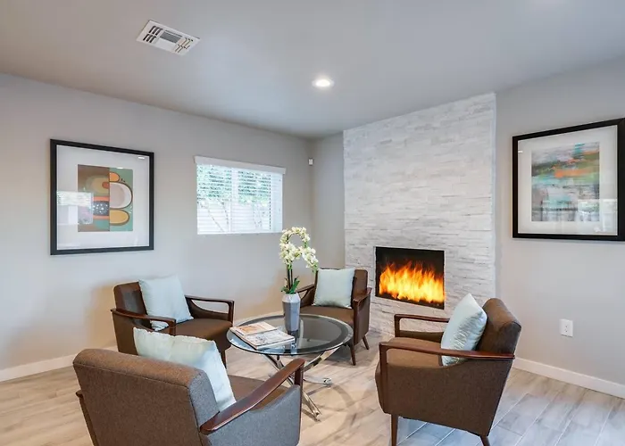 Holiday home Stylish Scottsdale & Pool Table